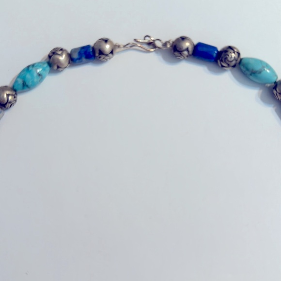 Multi color beaded necklace - Picture 2 of 3